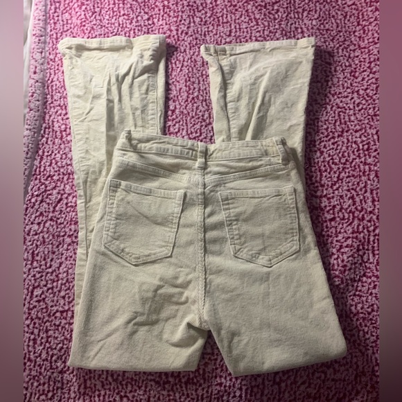 Beige Flared/Wide Leg Jeans SHEIN - Picture 1 of 1